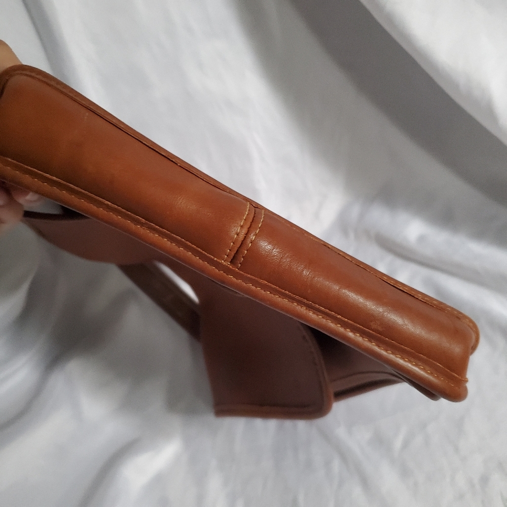 🚫SOLD🚫 Vintage Coach Station bag brown leather - Picture 6 of 6